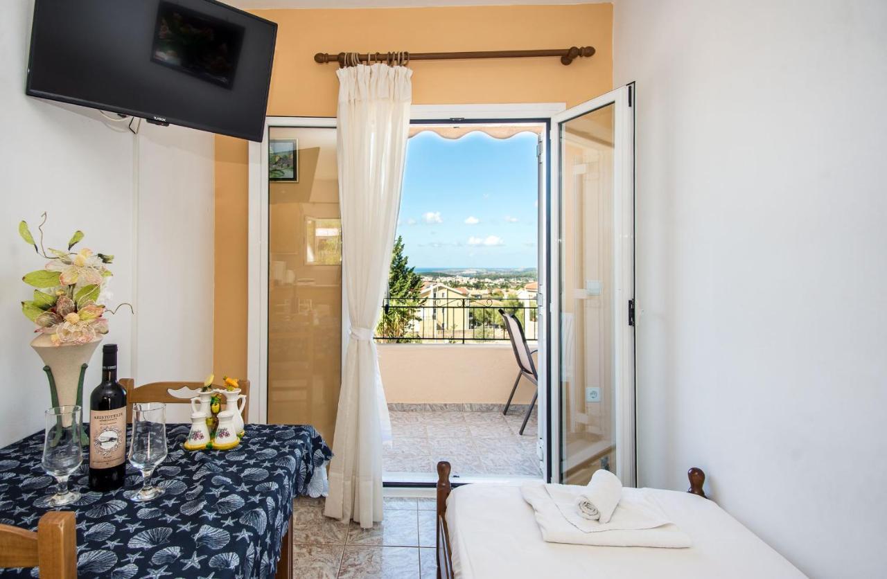 Aristotelis Apartments Razata Exterior photo