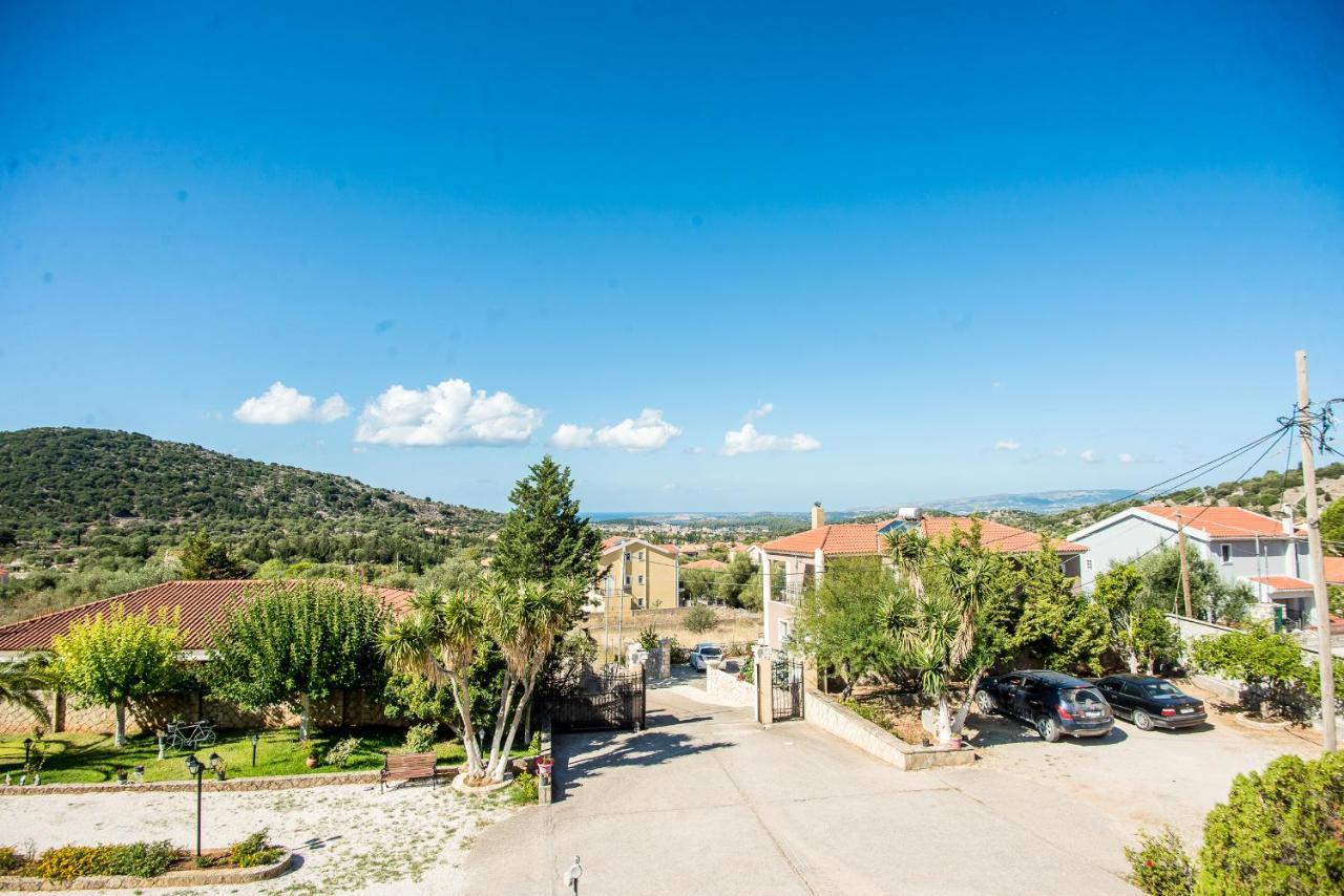 Aristotelis Apartments Razata Exterior photo